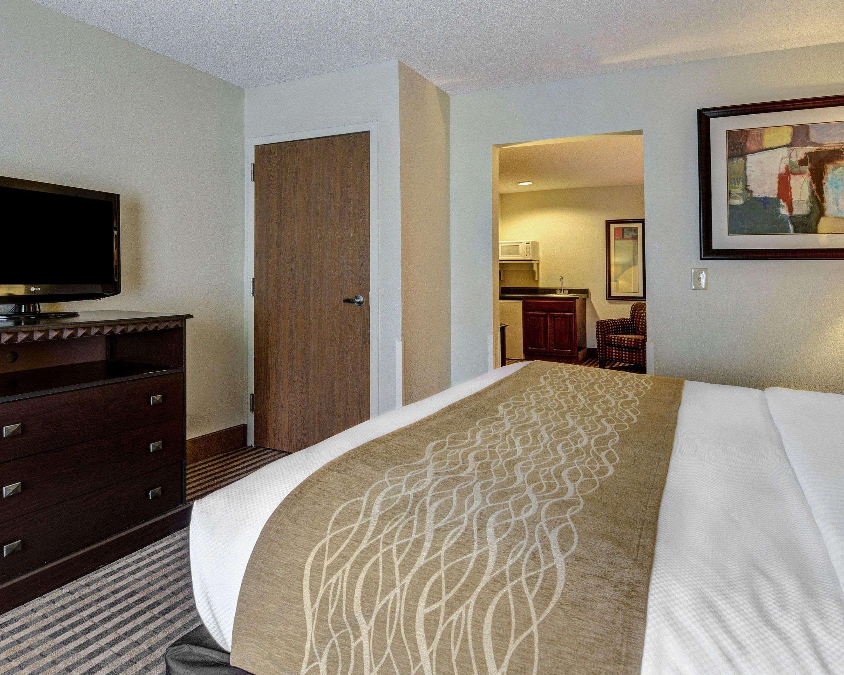 Comfort Inn & Suites Hot Springs Central Екстериор снимка