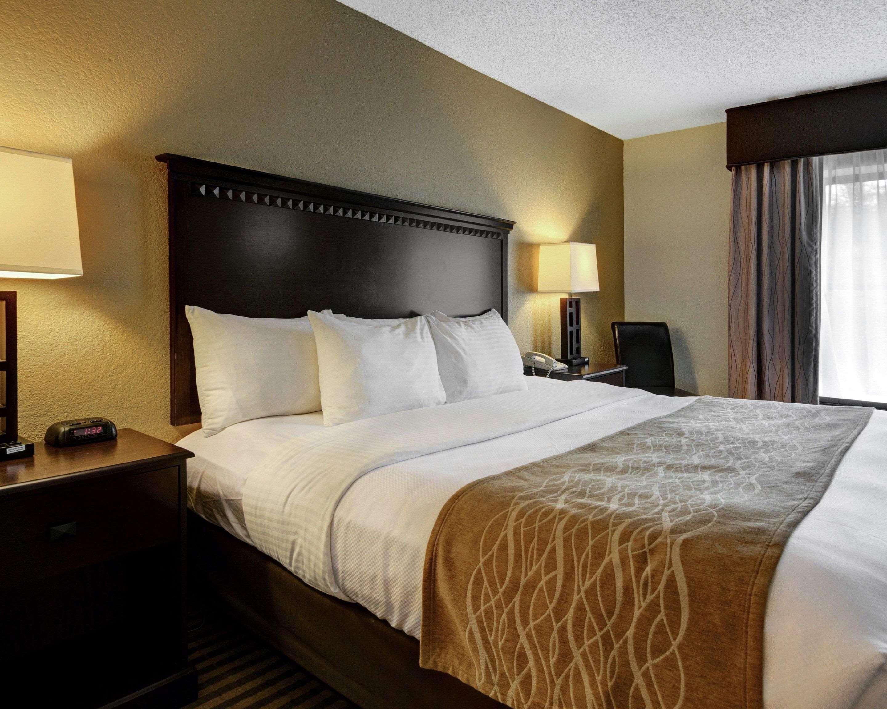 Comfort Inn & Suites Hot Springs Central Екстериор снимка