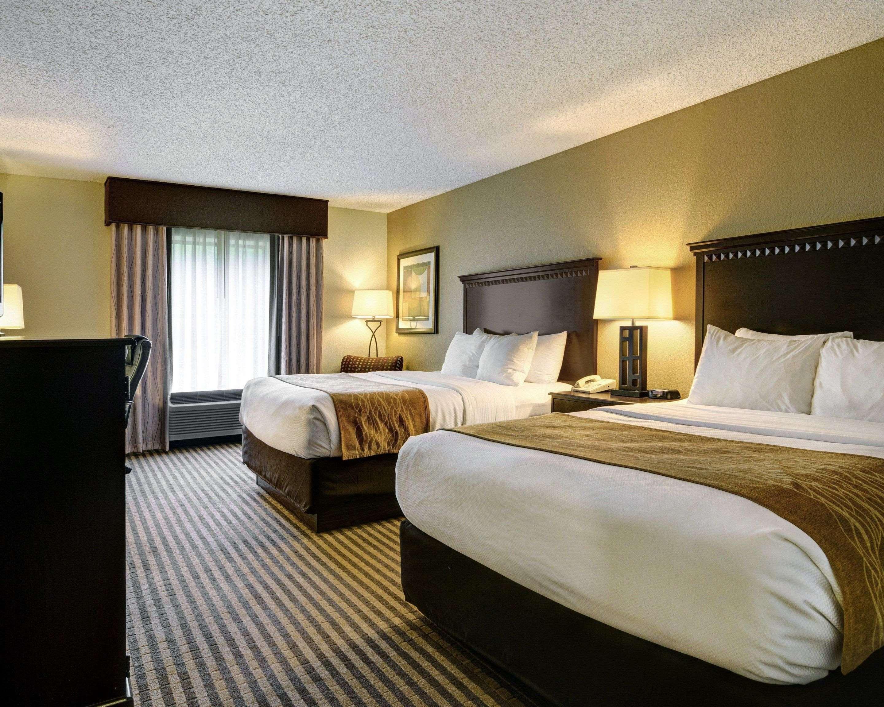 Comfort Inn & Suites Hot Springs Central Екстериор снимка