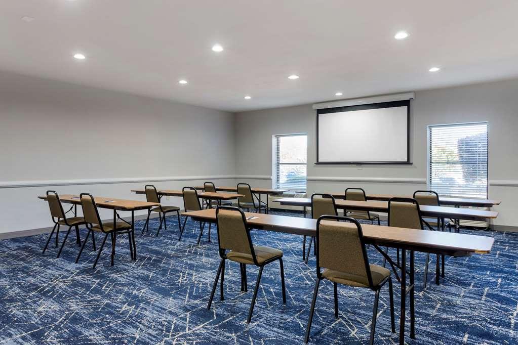 Comfort Inn & Suites Hot Springs Central Съоръжения снимка
