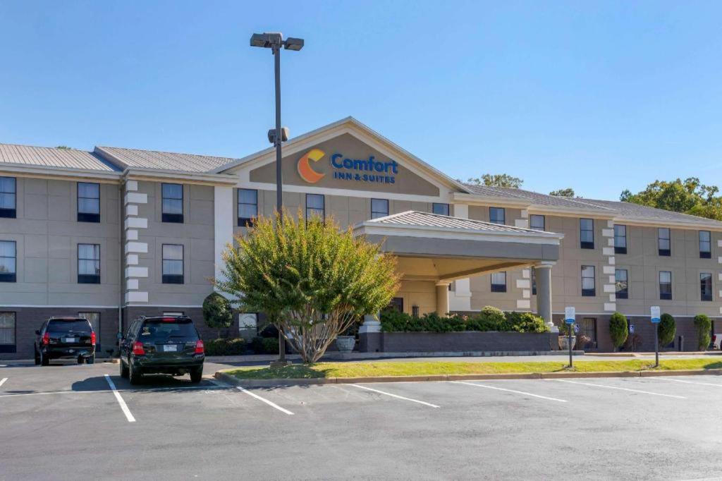 Comfort Inn & Suites Hot Springs Central Екстериор снимка
